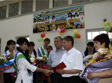 В Узбекистане отследят документы каждого выпускника
