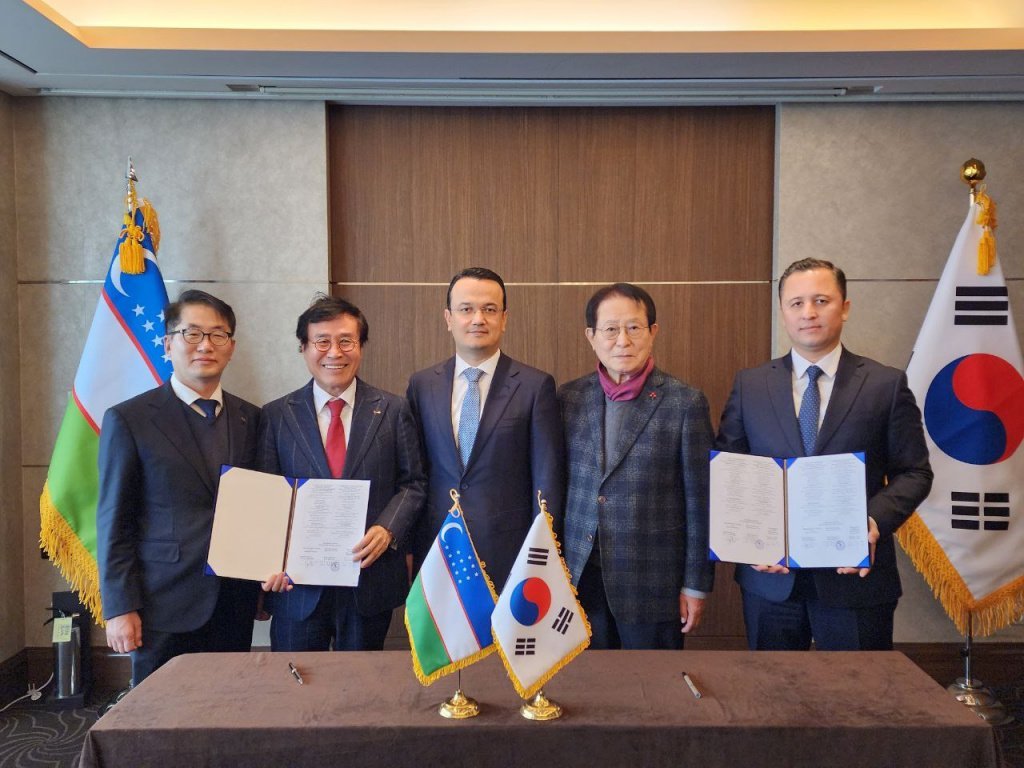 Южная Корея планирует допустить на свой рынок виноград и дыни из Узбекистана 