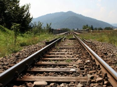 Открыт новый грузовой железнодорожный маршрут между Ташкентом и Владивостоком 