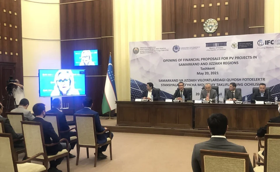 Masdar выиграла тендеры на строительство двух солнечных электростанций в Узбекистане 