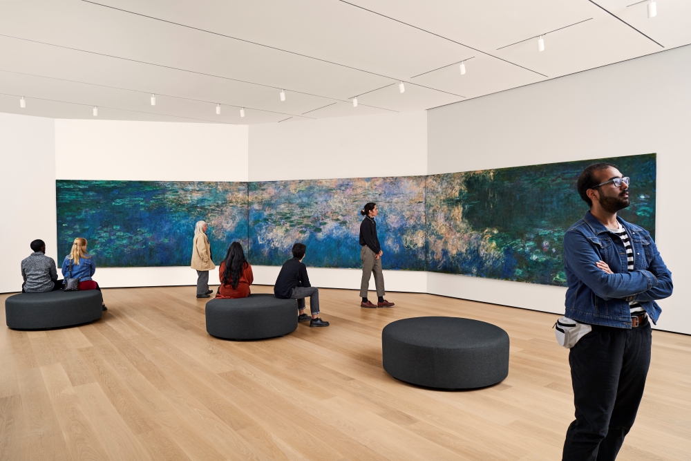 INSIDE2_Samsung_TVs_and_Displays_The_Frame_Samsung_Art_Store_MoMAs.jpg