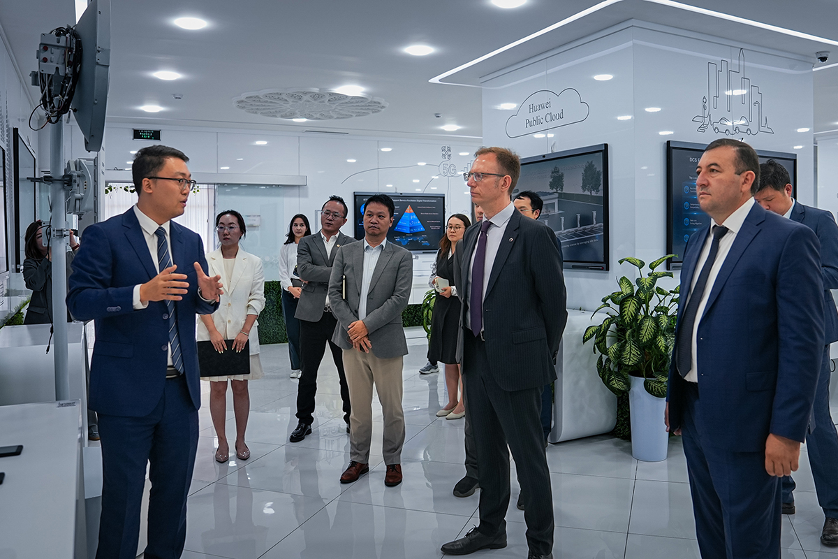 huawei-sqb-memorandum-suniy-intellekt-2.jpg